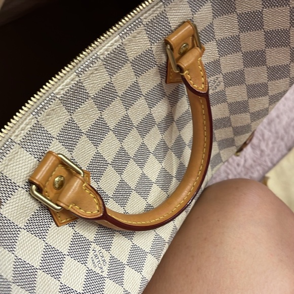 Authentic Damien Azure Speedy 30 in Excellent used condition - Picture 15 of 16